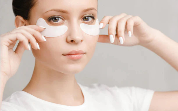 العناية بالعين